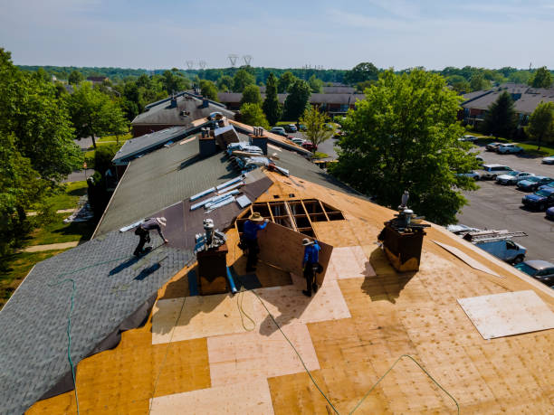 24/7 Emergency Storm Damage Roof Repair experts in De Mossville, KY